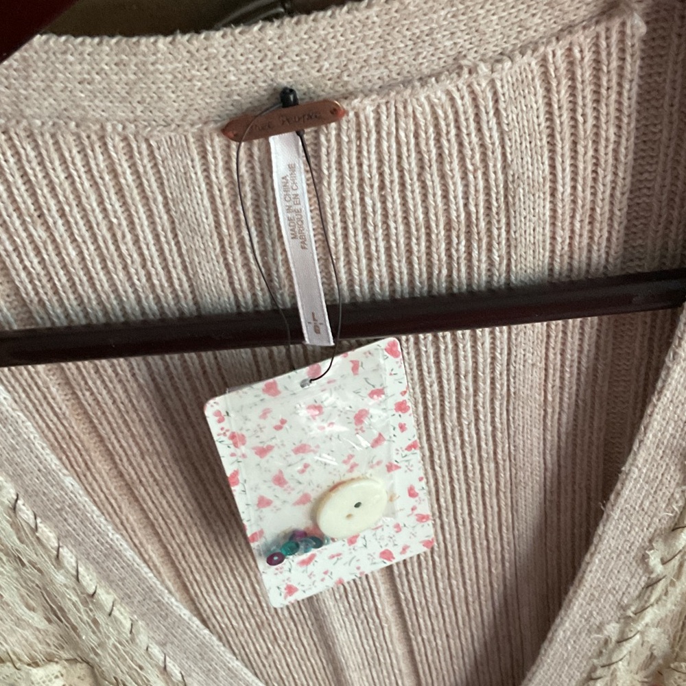 Free People Cream Floral Lace Cardigan, size L, new - Picture 3 of 6